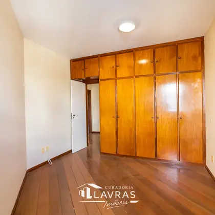 Armários do quarto
